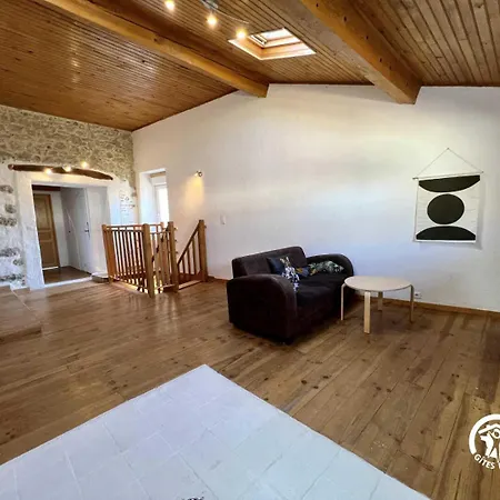 L'oiseau Dore Bed & Breakfast *